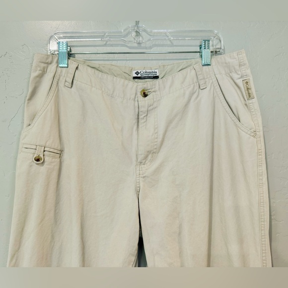 Columbia Women’s Beige Straight Leg Outdoor Pants - Size 12 - Picture 4 of 16